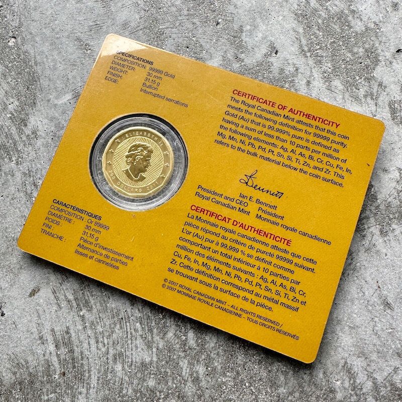 2011 Canadian RCMP Mountie $200 Canada 1 oz Gold Coin - 5 x 9s Pure!