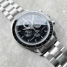 Load image into Gallery viewer, Omega Speedmaster Aventurine Moonwatch Stainless 31130443201001 - Box + Card
