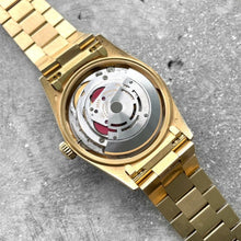 Load image into Gallery viewer, 1987 Rolex 36mm President 18038 - Diamond Dial and Bezel
