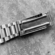 Load image into Gallery viewer, 1971 Flightmaster 145.036 1162 Bracelet - Fully Serviced
