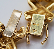Load image into Gallery viewer, Heavy vintage solid 18K gold 1.50 carat natural diamond necklace (105.7 grams)
