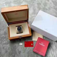 Load image into Gallery viewer, Omega Speedmaster Aventurine Moonwatch Stainless 31130443201001 - Box + Card
