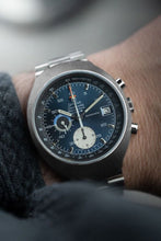 Load image into Gallery viewer, 1976 Omega Speedmaster Mark III 176.002 Serviced Cal 1040 Automatic– Blue Dial
