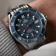 Mens Omega Seamaster GMT Blue Dial 2535.80.00 Stainless Steel Automatic
