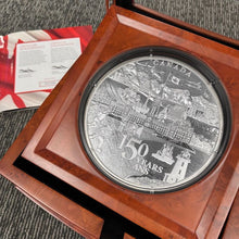 Load image into Gallery viewer, 2017 Canada $500 Dollar .9999 Silver 5 Kilo Coin Coast to Coast- Serial 011
