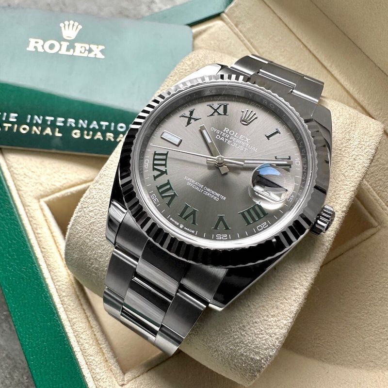 Rolex Datejusrt 41mm Wimbledon Dial 126334 – Box and Papers