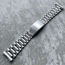 Load image into Gallery viewer, 1980s Original Omega 1450 Bracelet Band 808 Endlink Speedmaster Holy Grail
