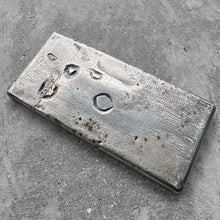 Load image into Gallery viewer, Vintage 20 oz .9999 Silve Engelhard Poured bar - Cool Moon crater surfaces!
