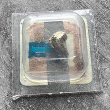 Load image into Gallery viewer, Genuine Factory Rolex Yellow Gold Crown B24 530 8 G1 - Brand New Sealed - 15038
