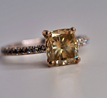 Load image into Gallery viewer, Vintage solid platinum 2.63 carat natural cushion-cut champagne diamond ring
