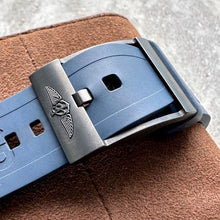 Load image into Gallery viewer, Breitling Super Ocean 48 Blue V17369 Titanium - Box and Papers
