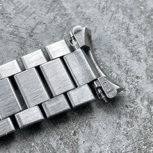 Load image into Gallery viewer, 1980s Original Omega 1450 Bracelet Band 808 Endlink Speedmaster Holy Grail
