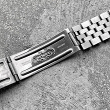 Load image into Gallery viewer, 1985 Rolex GMT Master 16750 Stainless Steel Jubilee - Box Papers + Receipt
