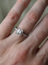 Load image into Gallery viewer, 1.71 ct Natural Emerald Cut Diamond Solitaire Engagement Ring Platinum VS2 H

