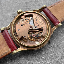 Load image into Gallery viewer, 1957 Omega Constellation 14k Gold Bumper 2799 - Cross Hair Pie Pan Dial
