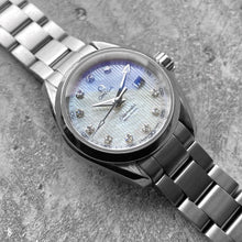 Load image into Gallery viewer, Ladies Omega Aqua Terra 231.10.30.60.55.001 Mother of Pearl Diamond Dial
