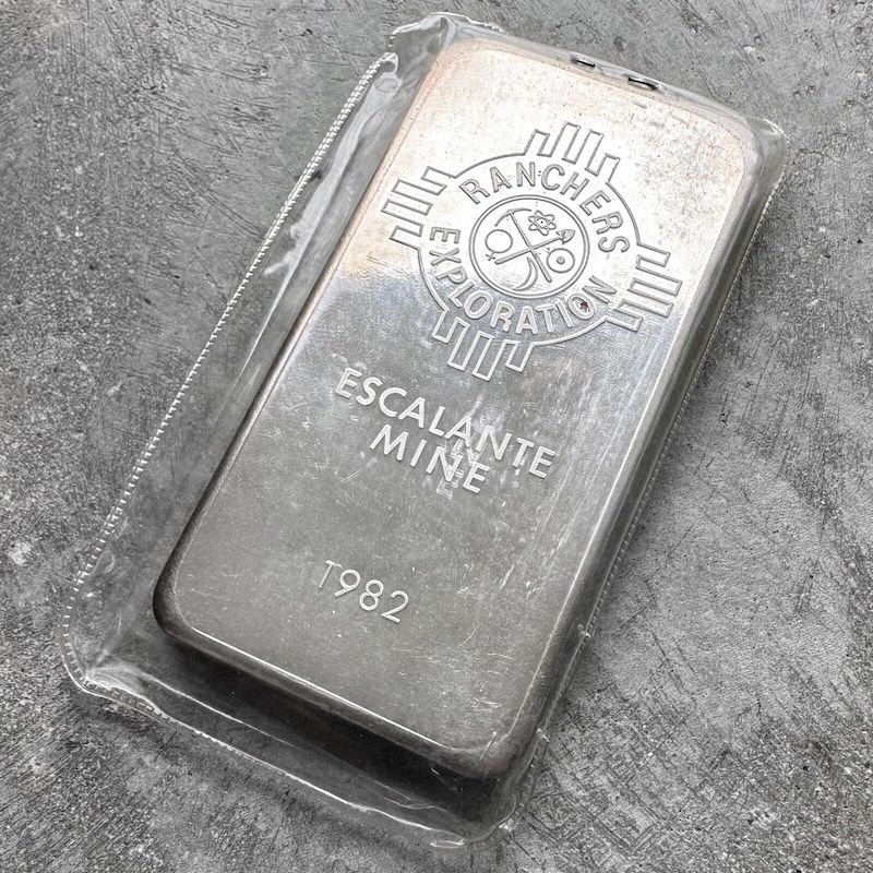 1982 Johnson Matthey 10 oz .999 Silver Bar Ranchers Exploration Escalante Mine