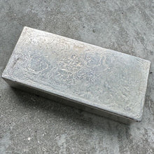 Load image into Gallery viewer, Vintage 50 oz .999 Silver Engelhard Poured bar - Stunning pour lines
