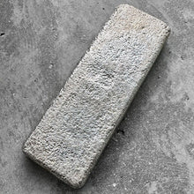 Load image into Gallery viewer, 50 oz .999 Silver Johnson Matthey Poured bar - Nice purple patina and pour lines
