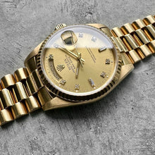 Load image into Gallery viewer, Rolex Gold President 18238 – 2021 Rolex Service – Factory Diamond Dial
