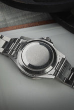 Load image into Gallery viewer, 1984 Rolex 16800 Submariner Stainless Steel - Matte Dial with creamy patina
