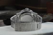Load image into Gallery viewer, 1984 Rolex 16800 Submariner Stainless Steel - Matte Dial with creamy patina
