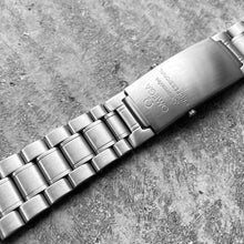 Load image into Gallery viewer, Omega Seamaster 300 M GMT Great White - 25382000 - Box and Papers
