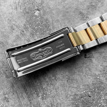 Load image into Gallery viewer, 2007 Rolex Submariner Two Tone Blue Dial 16613T - Box / Papers - Bluesy 16613 T
