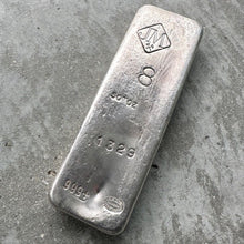 Load image into Gallery viewer, Vintage 50 oz .999 Silver Johnson Matthey Poured bar - With serial and &#39;8&#39;

