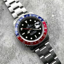 Load image into Gallery viewer, 1997 Rolex GMT Master 16700 Stainless Steel Pepsi
