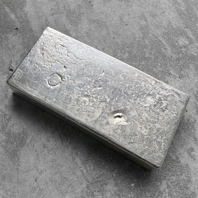 Engelhard 100 oz .999 Silver Poured Bar with nice pour lines