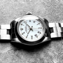 Load image into Gallery viewer, Ladies 26mm Date 67180 Stainless Oyster White dial Roman Numerals
