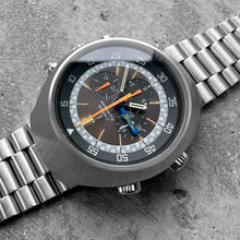 Load image into Gallery viewer, 1975 Vintage Omega Flightmaster 145.036 1162 Bracelet - Fully Serviced - Tropical brown
