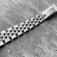 Load image into Gallery viewer, 1970 Rolex Datejust 6517 - SOLID 18K White Gold
