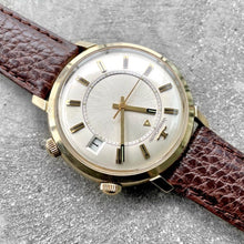 Load image into Gallery viewer, Vintage Jeager LeCoultre Memovox Stunning Unpolished Condition
