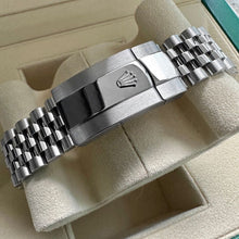 Load image into Gallery viewer, Rolex 41mm Datejust 126334 Stainless Jubilee White dial - Box / Papers
