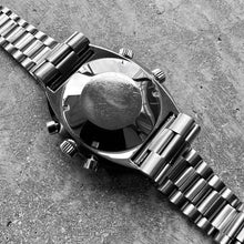Load image into Gallery viewer, 1975 Vintage Omega Flightmaster 145.036 1162 Bracelet - Fully Serviced - Tropical brown

