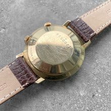 Load image into Gallery viewer, Vintage Jeager LeCoultre Memovox Stunning Unpolished Condition
