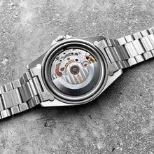 Load image into Gallery viewer, 1993 Tudor Prince Oyster Date 75090 Stainless Steel Submariner - Unpolished
