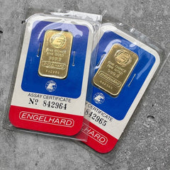 2 Consecutive Vintage Engelhard 1 oz Gold Bar .9999 1oz - Sealed in Assay Card