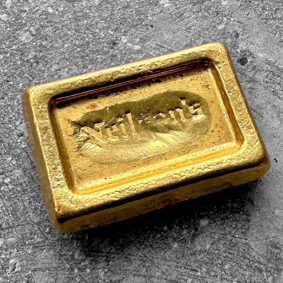 Vintage Neilson's Chocolate 2 oz Gold Poured Loaf Bar .9999 2oz - Award Bar!