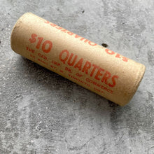 Load image into Gallery viewer, 1967 Canada Silver 25 Cent Quarter Coin 40 Pieces - CIBC Fresh Roll - Rainbow
