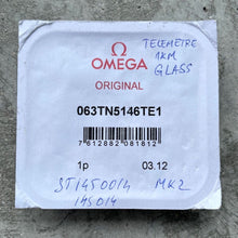 Load image into Gallery viewer, OriginalOmega 145014 Mark II 063TN5146TE1 Telemetre Bezel + Crystal
