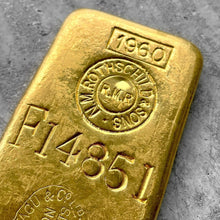 Load image into Gallery viewer, 1960 Rothschild Kilo Gold Poured Bar .9999 Samuel Montagu &amp; Co London
