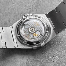 Load image into Gallery viewer, Mens 38mm Omega Constellation Double Eagle 1503.30.00 Stainless Steel Automatic
