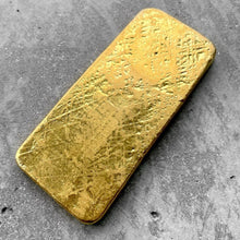 Load image into Gallery viewer, 1960 Rothschild Kilo Gold Poured Bar .9999 Samuel Montagu &amp; Co London
