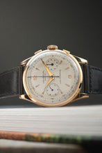 Load image into Gallery viewer, Universal Geneva Uni-Compax 18k Yellow Gold 124103
