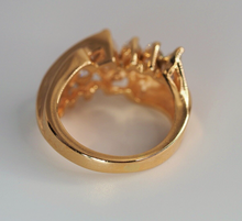 Load image into Gallery viewer, Vintage 14K gold 1.60ct natural Marquise Diamond cluster ring - $6400 Appraisal
