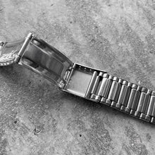 Load image into Gallery viewer, 1960 Vintage Omega Bracelet Stainless Steel Band 7077
