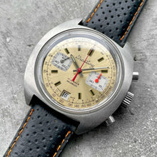 Load image into Gallery viewer, Vintage Breitling Incabloc 93001 15 Stainless Steel Chronograph - Unpolished
